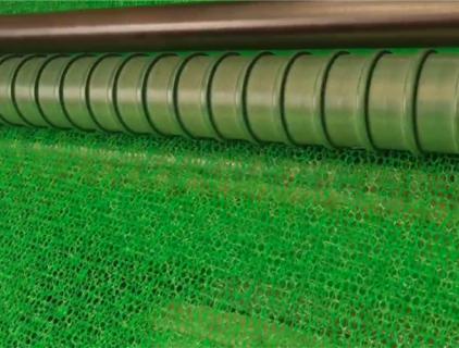 Invitamos a nuestros clientes a visitar la línea de producción de geomantas 3D de nuestra empresa.