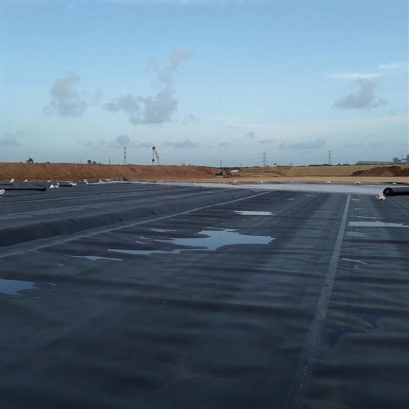 Aplicación con geomembrana HDPE Geomembrane.jpg