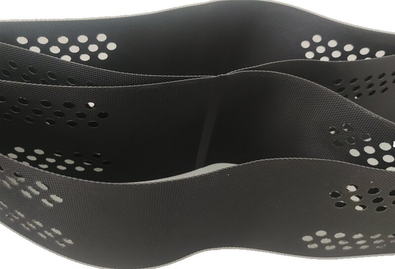 Geoceldas de HDPE de 50 mm a 250 mm de altura.jpg