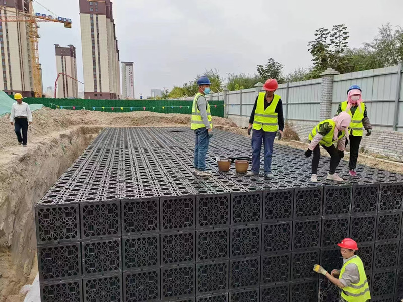 Módulo de almacenamiento de agua de lluvia PP de 1000 mm * 1000 mm.jpg