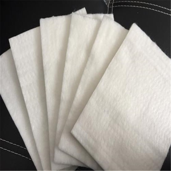 Fibra de grapas geotextil.jpg