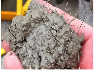 Fibra de acero hormigón reforzado.jpg Fibra de acero hormigón reforzado.jpg