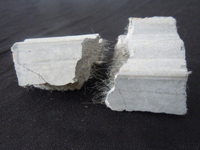 Fibras de PP antiagrietamiento.jpg Fibras de PP antiagrietamiento.jpg