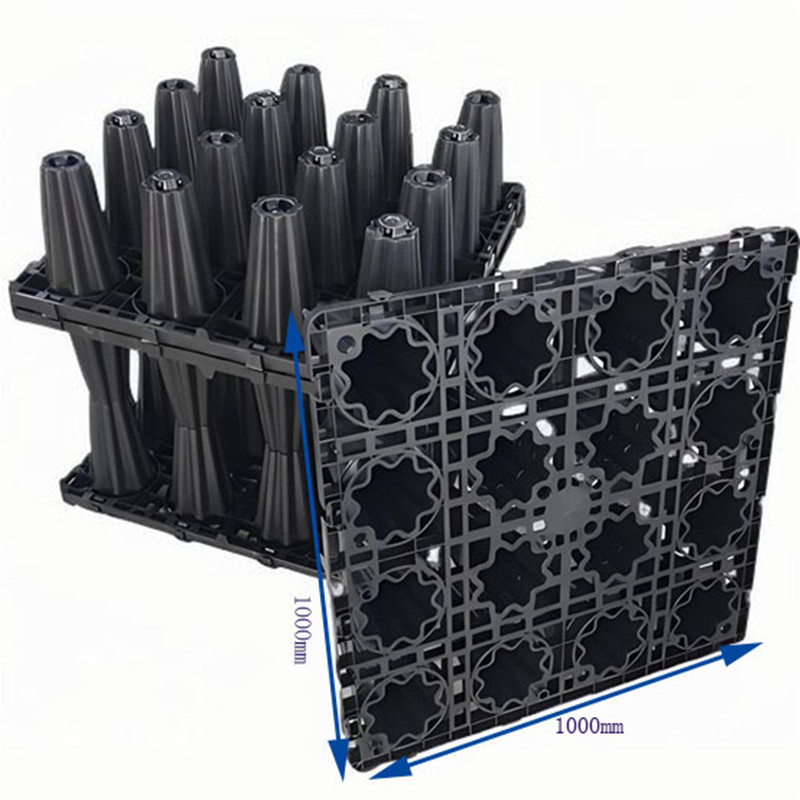 Módulo de recolección de agua de lluvia ensamblado por Luke.jpg