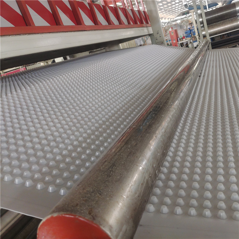 Tablero de drenaje para impermeabilización de sótanos.jpg