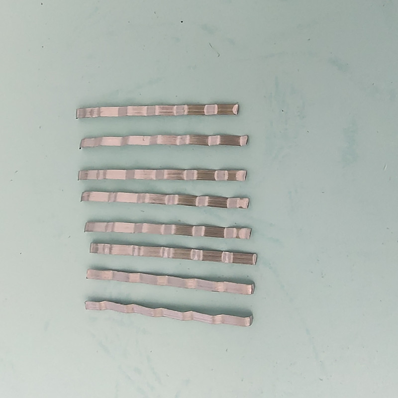 Fibra de acero ondulada.jpg