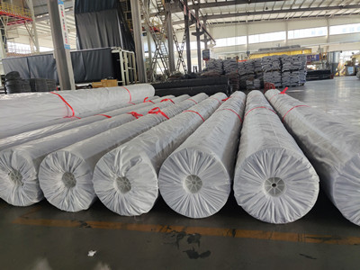 Revestimiento para Vertedero de HDPE Virgen.jpg